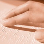 braille_hand reading braille