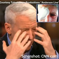 anderson cooper flash blinded